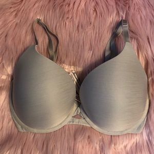 Victoria's Secret Bra 32DDD